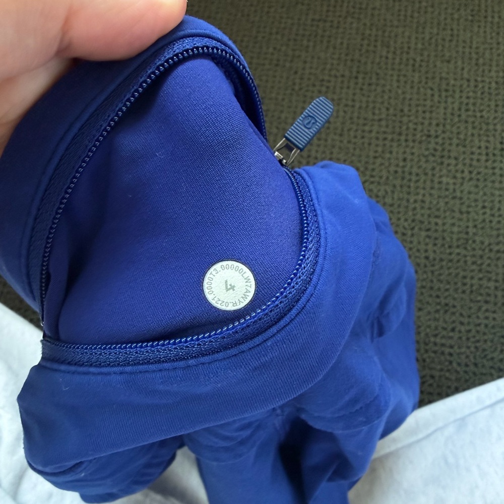lululemon Speed Up Shorts - Picture 3 of 3